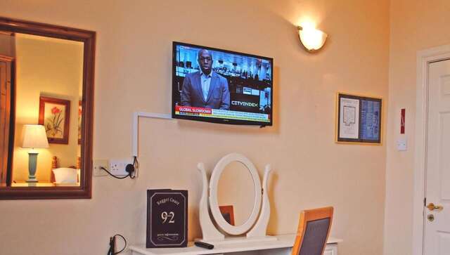 Отель Baggot Court Townhouse Дублин-13